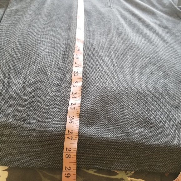 Vineyard Vines | Buffs Performance Quarter Zip - Picture 5 of 6